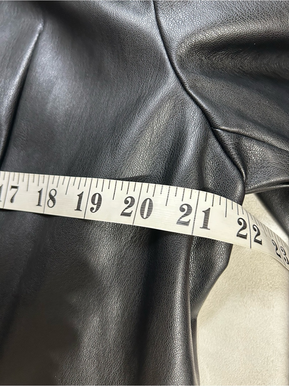 WEWOREWHAT Faux Leather Blazer Black Size Medium Like New - Picture 8 of 10